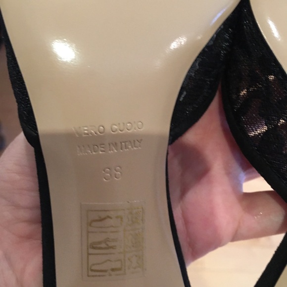 Barney’s ankle strap lace pumps - Picture 9 of 13